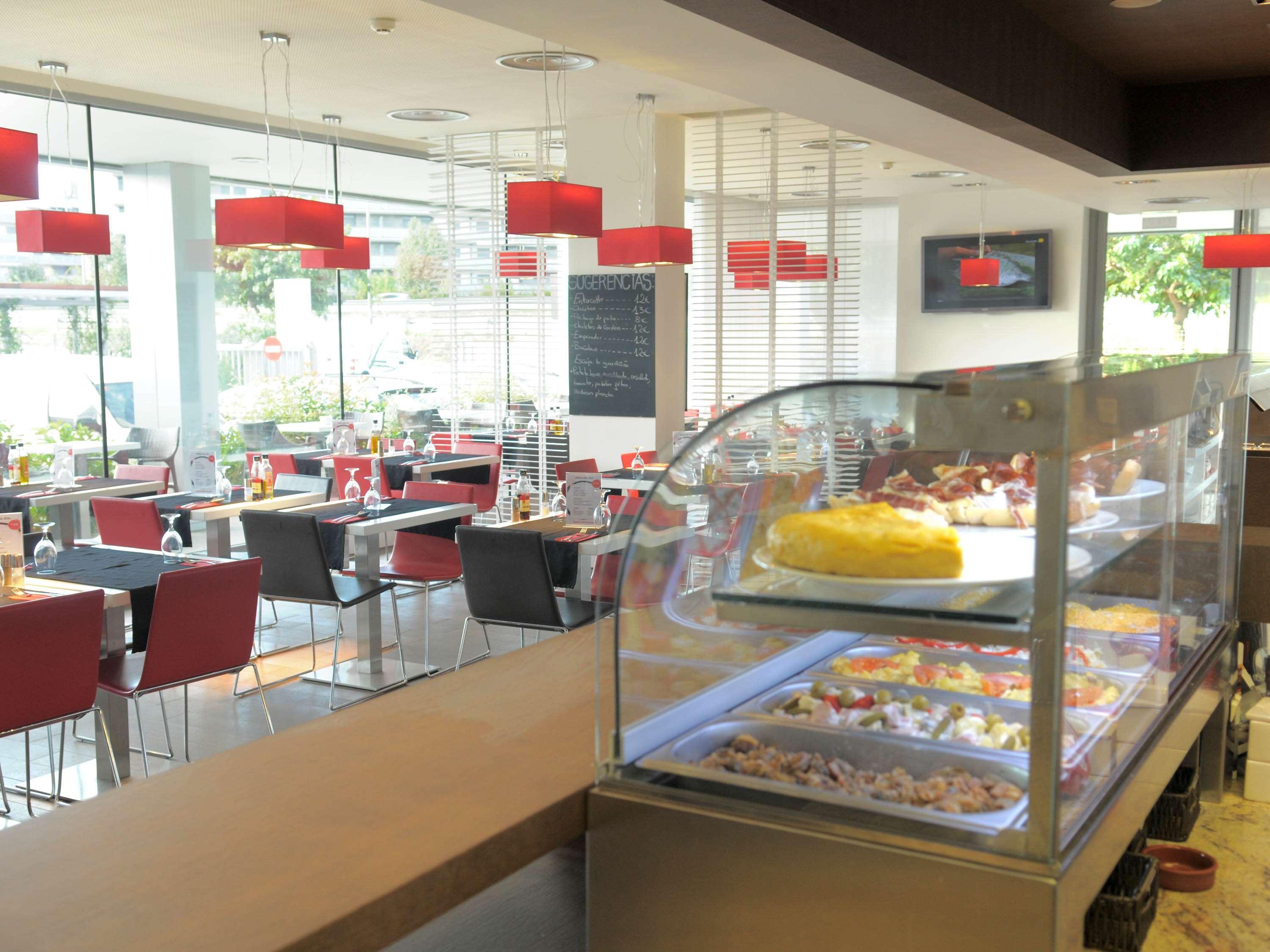 Ibis Lleida Hotel Exterior photo