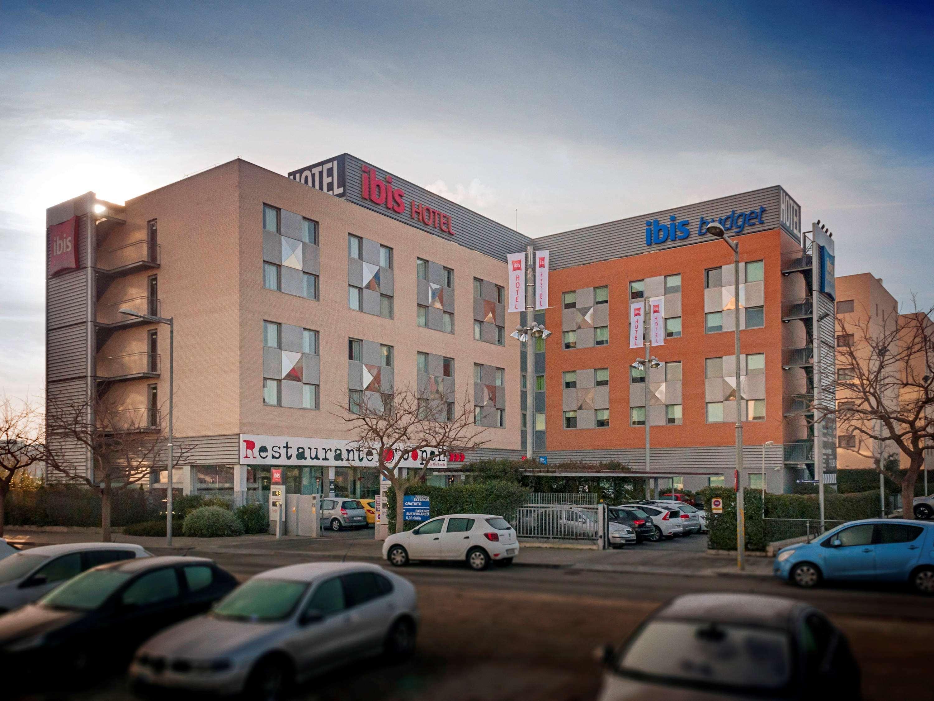 Ibis Lleida Hotel Exterior photo