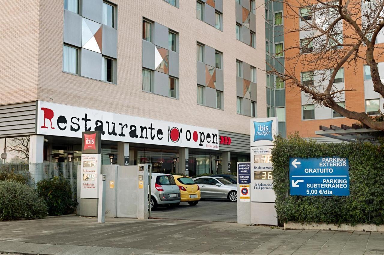 Ibis Lleida Hotel Exterior photo